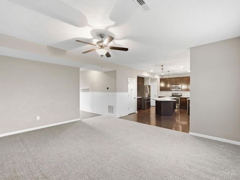 2050 Prairie Clover Drive, Turtle Creek Township, OH 45036 Photo 8