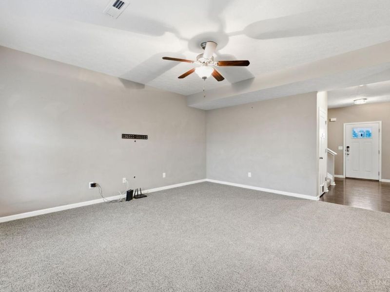 2050 Prairie Clover Drive, Turtle Creek Township, OH 45036 Photo 9