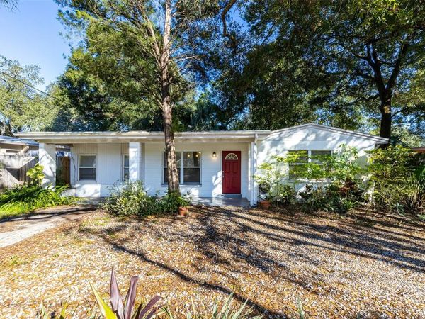 12113 N EDISON AVENUE , TAMPA, FL 33612