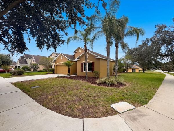 117 MILESTONE DRIVE , HAINES CITY, FL 33844