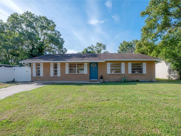 21610 LAGOON DRIVE , LUTZ, FL 33549