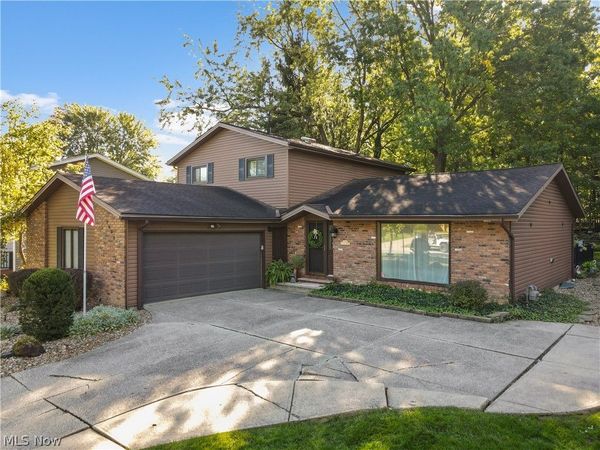 3862 Skyview Drive , Brunswick, OH 44212