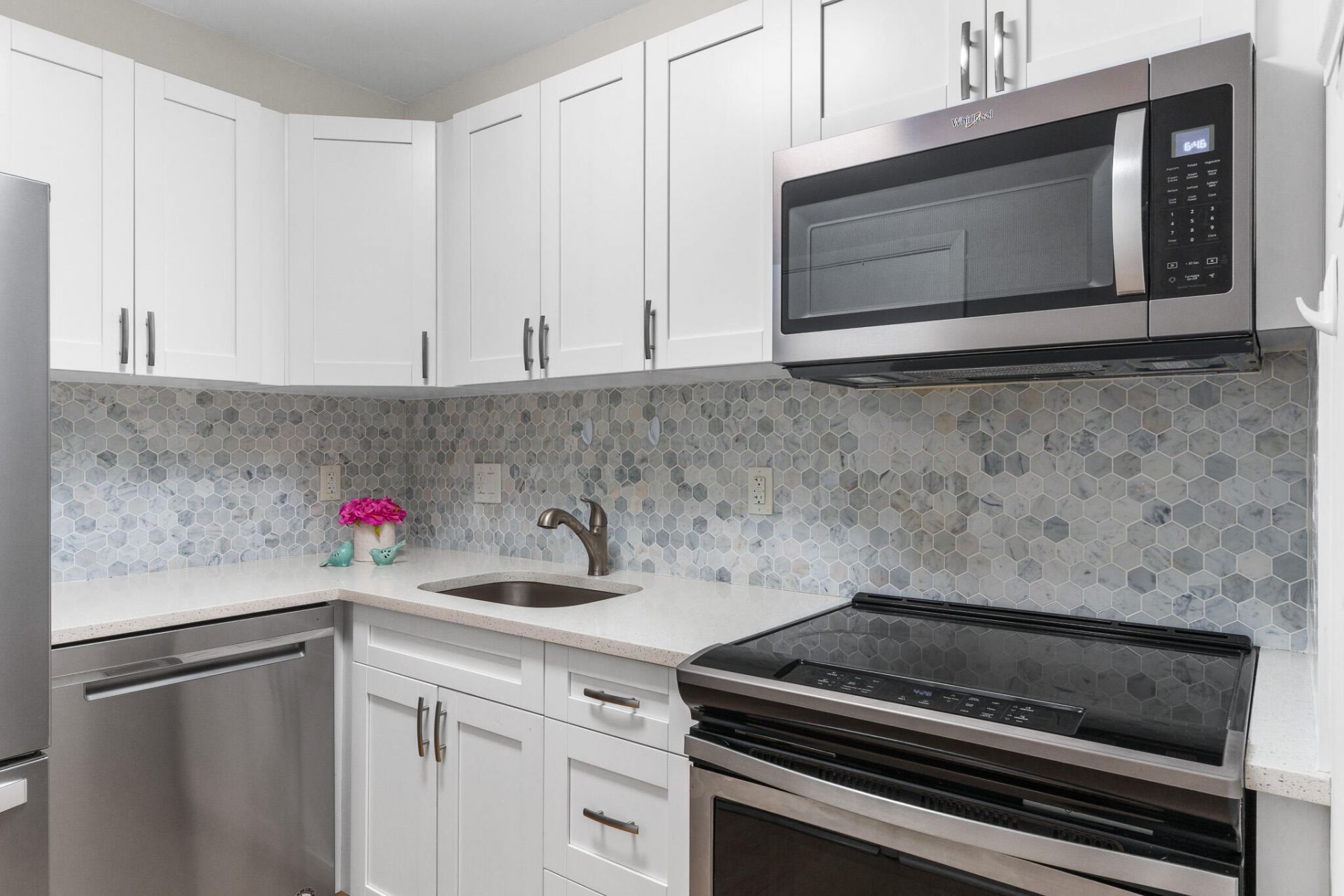 2400 NE 33rd Avenue, Unit 209, Fort Lauderdale, FL 33305 Photo