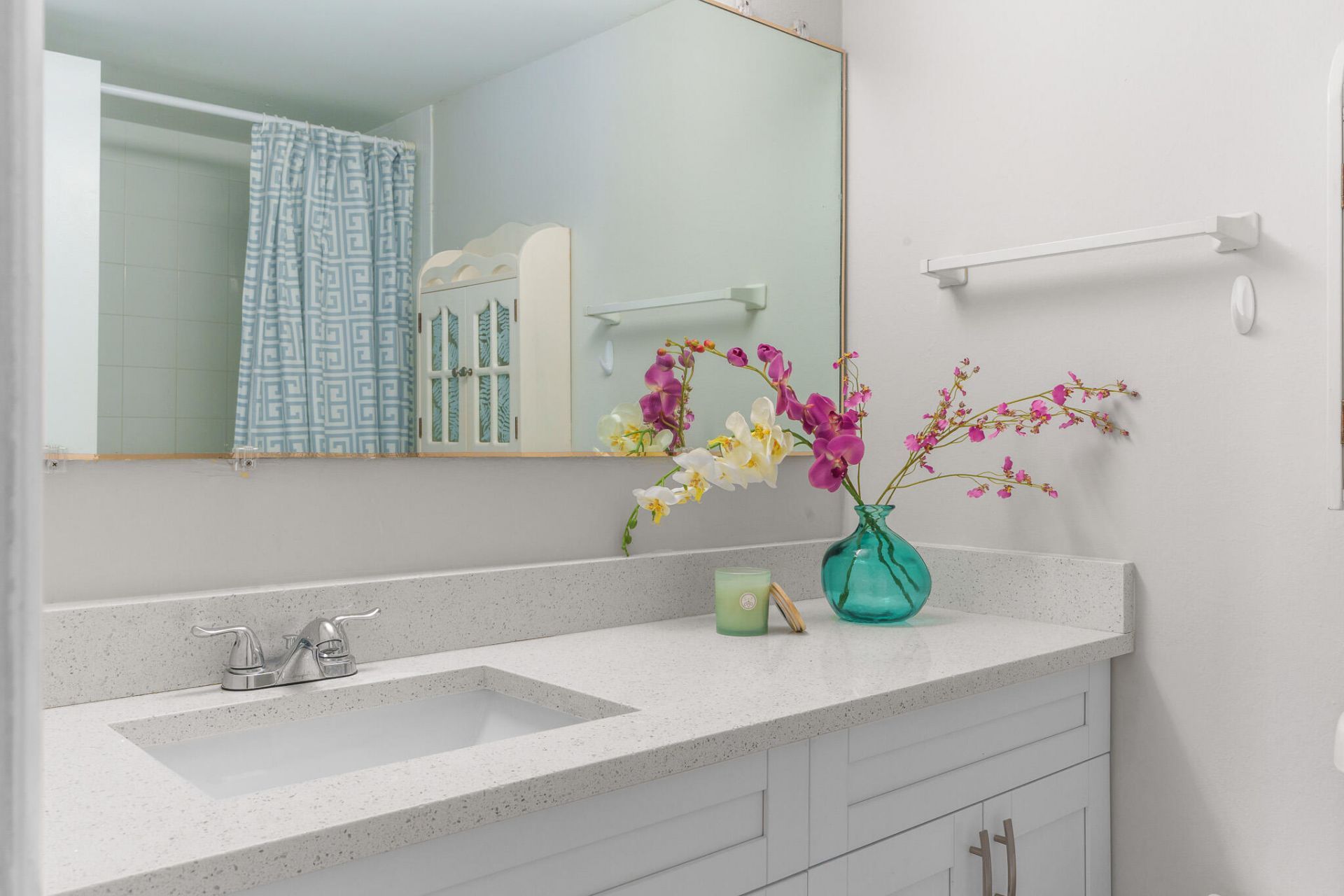 2400 NE 33rd Avenue, Unit 209, Fort Lauderdale, FL 33305 Photo