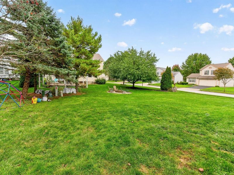 9214 Windy Creek Drive , Columbus, OH 43240 Photo 37