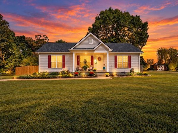 2620 Black Rd , Prospect, TN 38477
