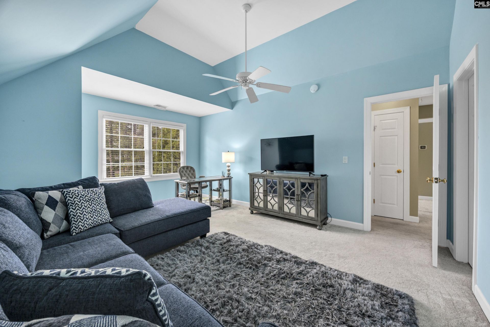 15 Whithorn Way  Photo 24