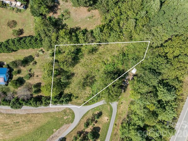 9999 Clayton Drive, Weaverville, NC 28787