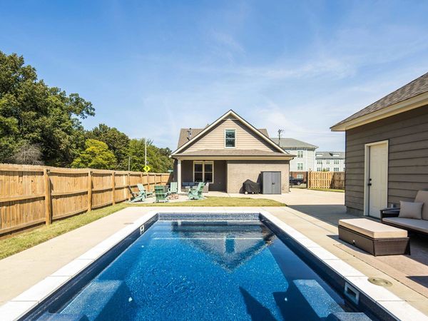 2339 AUTUMN AVE, Memphis, TN 38112