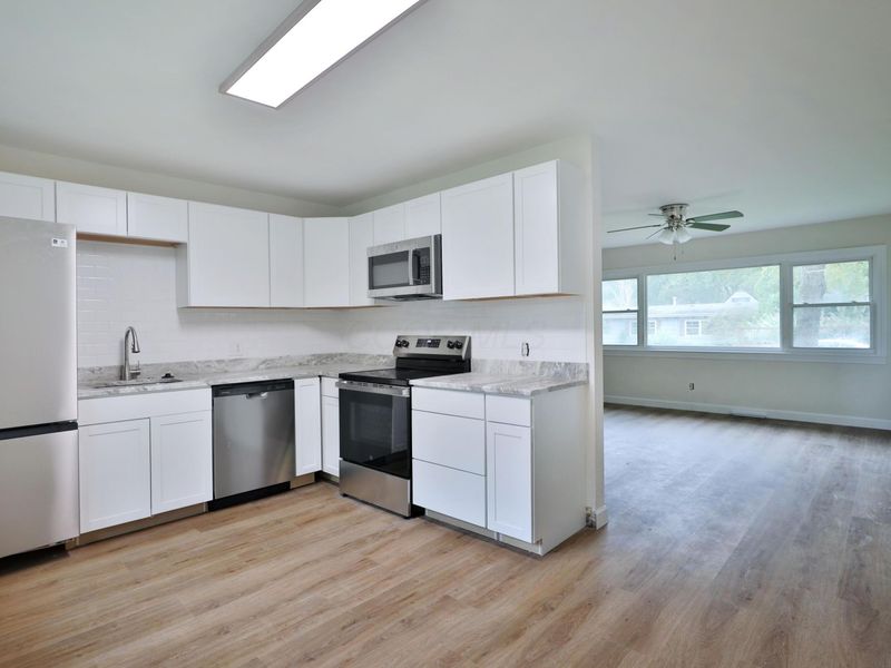 1044 Caniff Road , Columbus, OH 43221 Photo 11