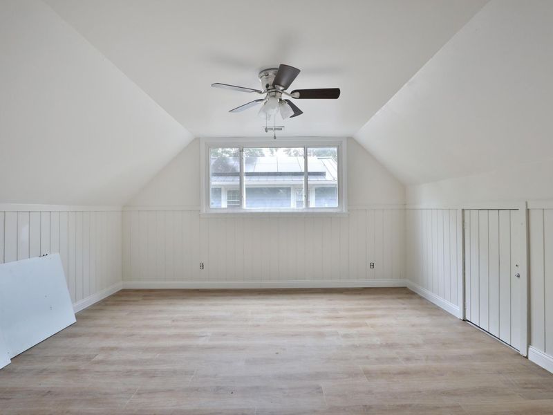 1044 Caniff Road , Columbus, OH 43221 Photo 21
