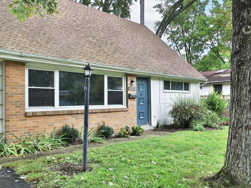 1044 Caniff Road , Columbus, OH 43221 Photo 3