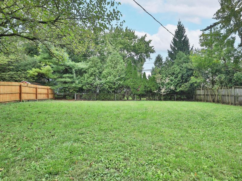 1044 Caniff Road , Columbus, OH 43221 Photo 30