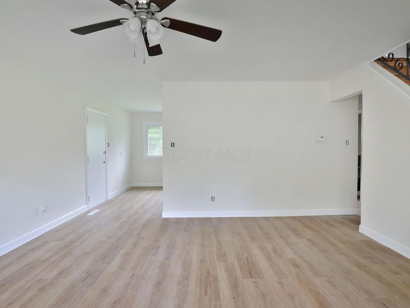 1044 Caniff Road , Columbus, OH 43221 Photo 7