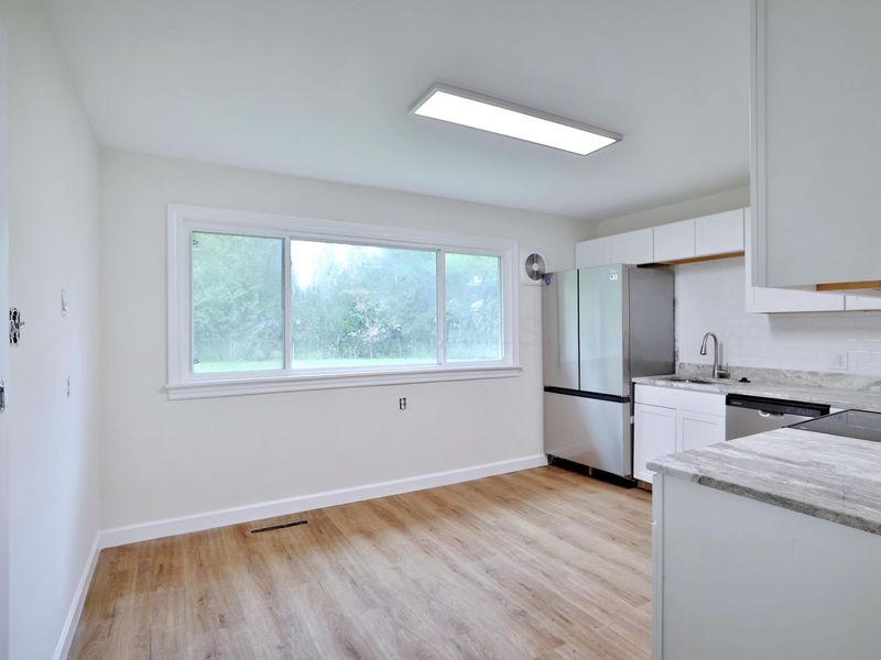 1044 Caniff Road , Columbus, OH 43221 Photo 8