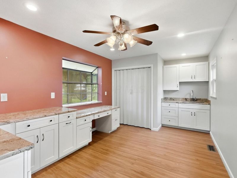 541 Saulsbury Court, Columbus, OH 43230 Photo 12