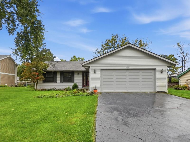541 Saulsbury Court, Columbus, OH 43230 Photo 3