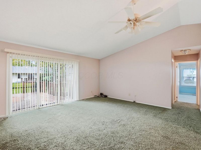 541 Saulsbury Court, Columbus, OH 43230 Photo 7