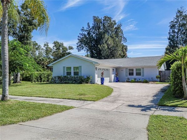 1898 34th Avenue, Vero Beach, FL 32960