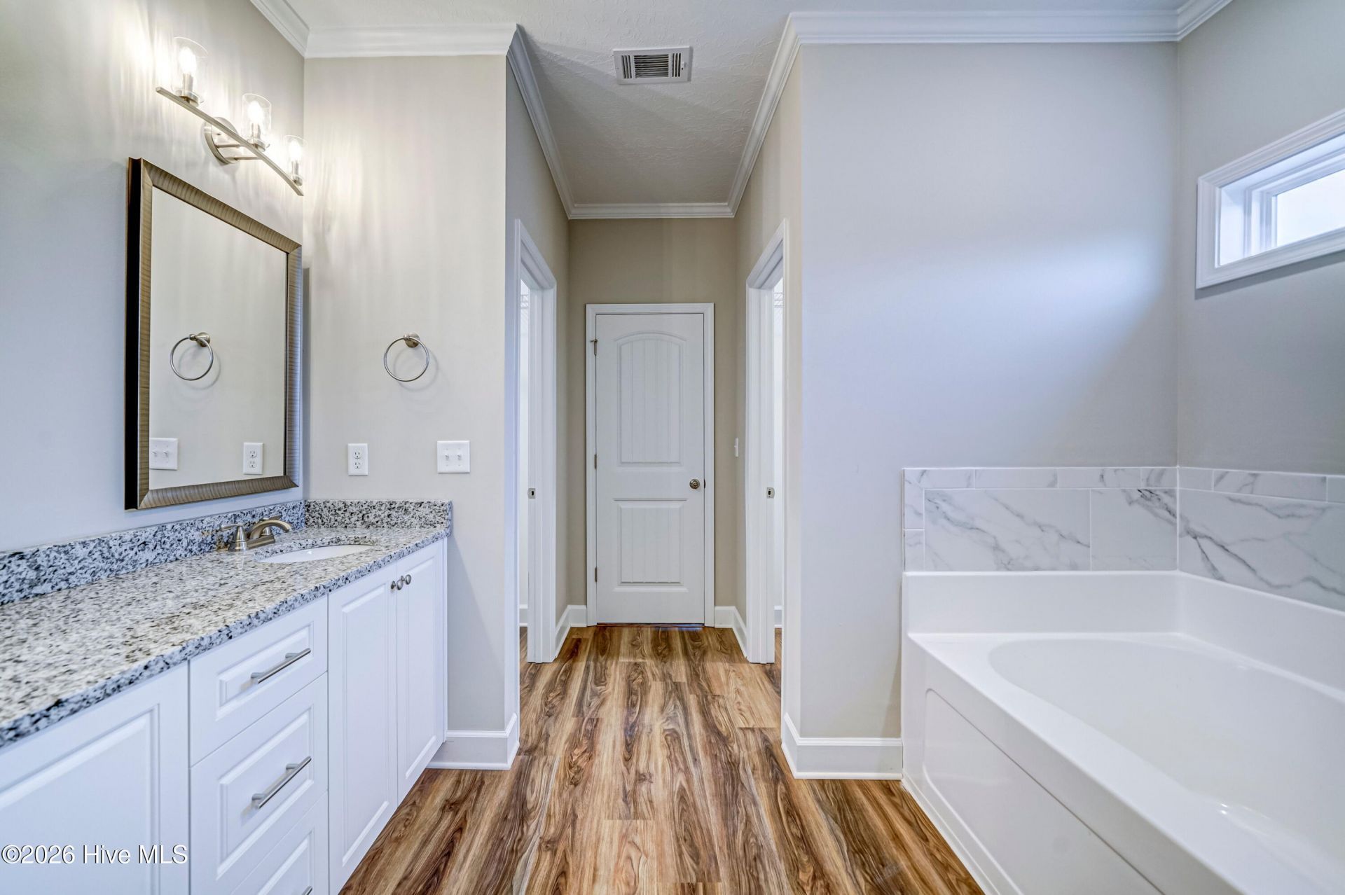 2528 Obsidian Court  Photo 14
