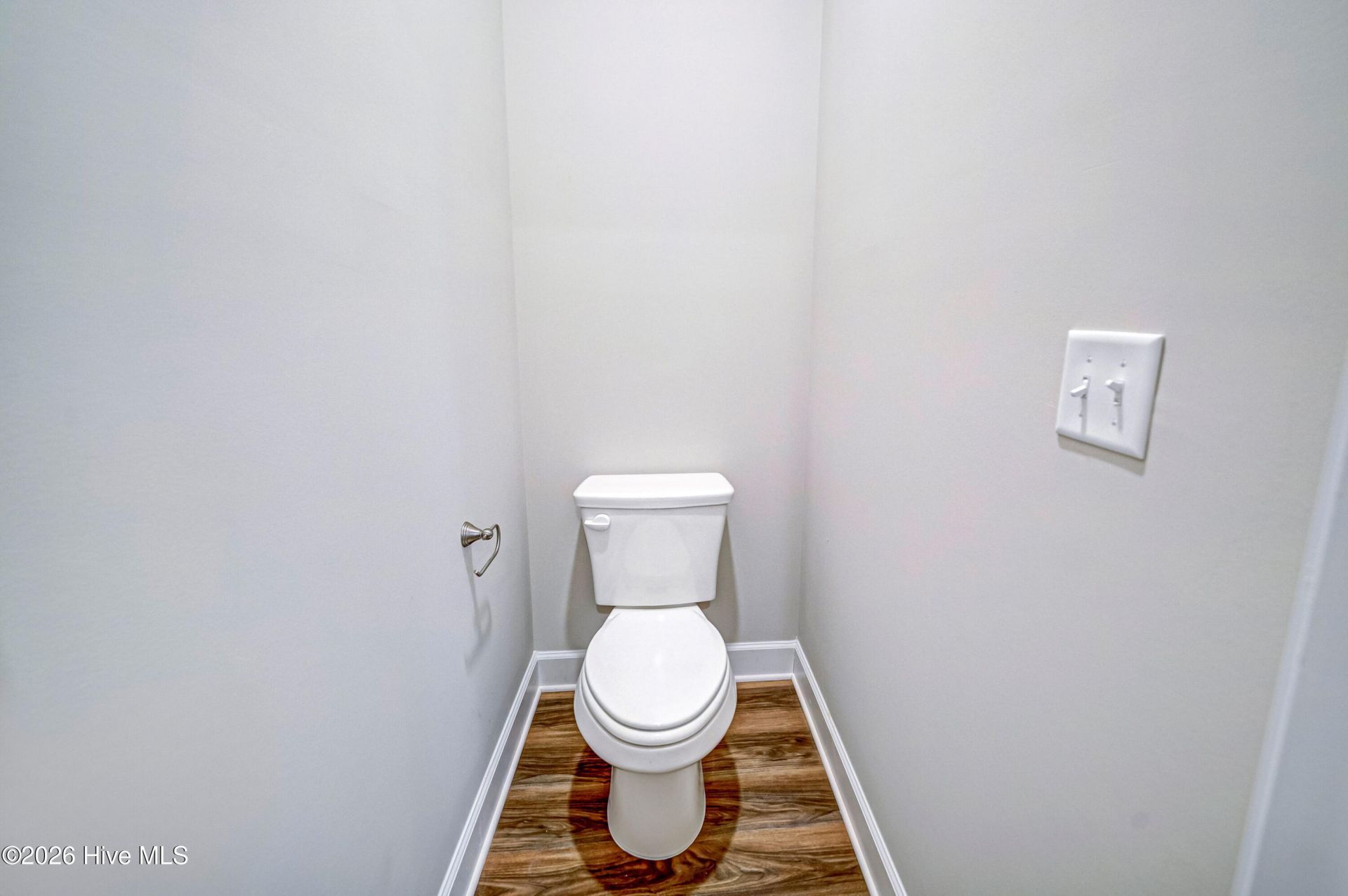 2528 Obsidian Court  Photo 16