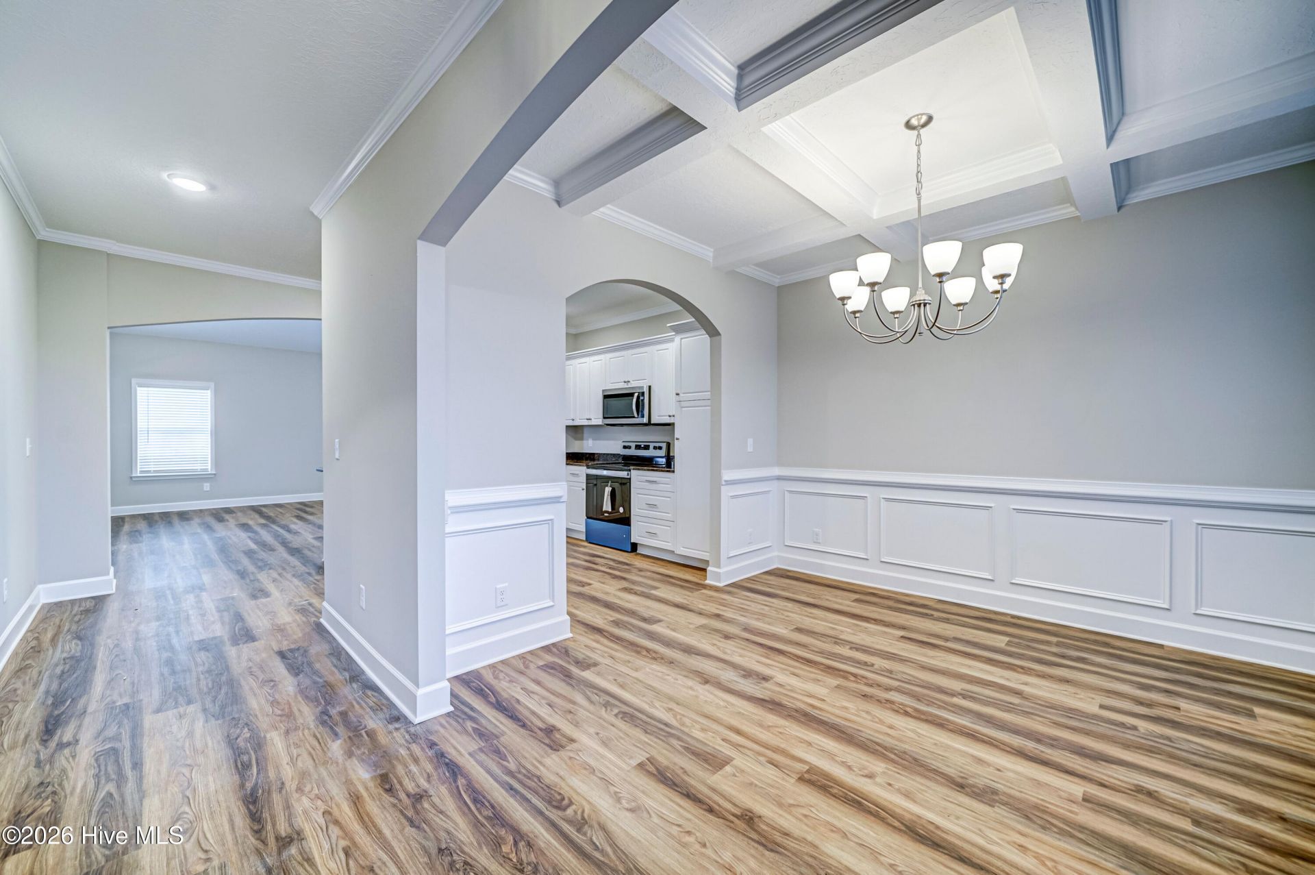 2528 Obsidian Court  Photo 3