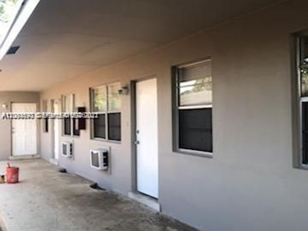 1204 NE 5th Ave , Fort Lauderdale, FL 33304