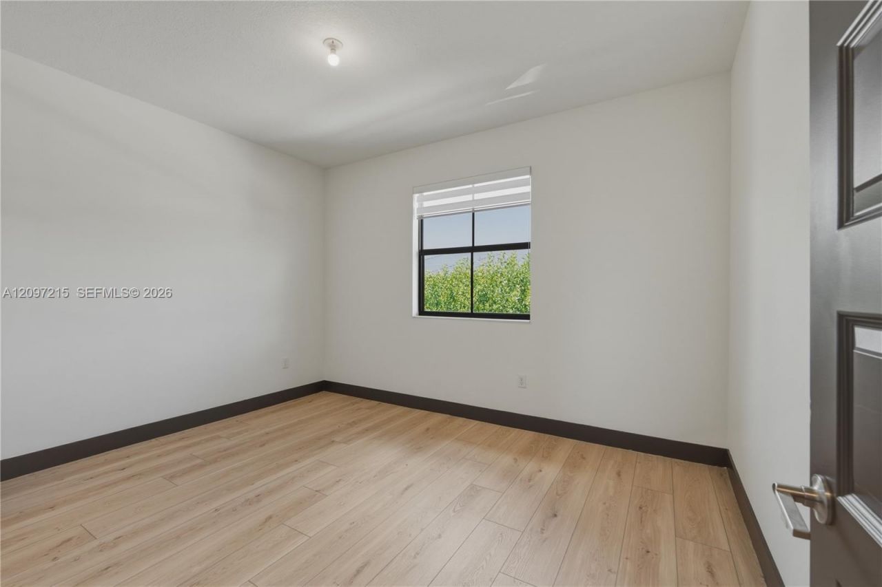 15965 NW 91st Ct , Unit 15965, Miami Lakes, FL 33018 Photo