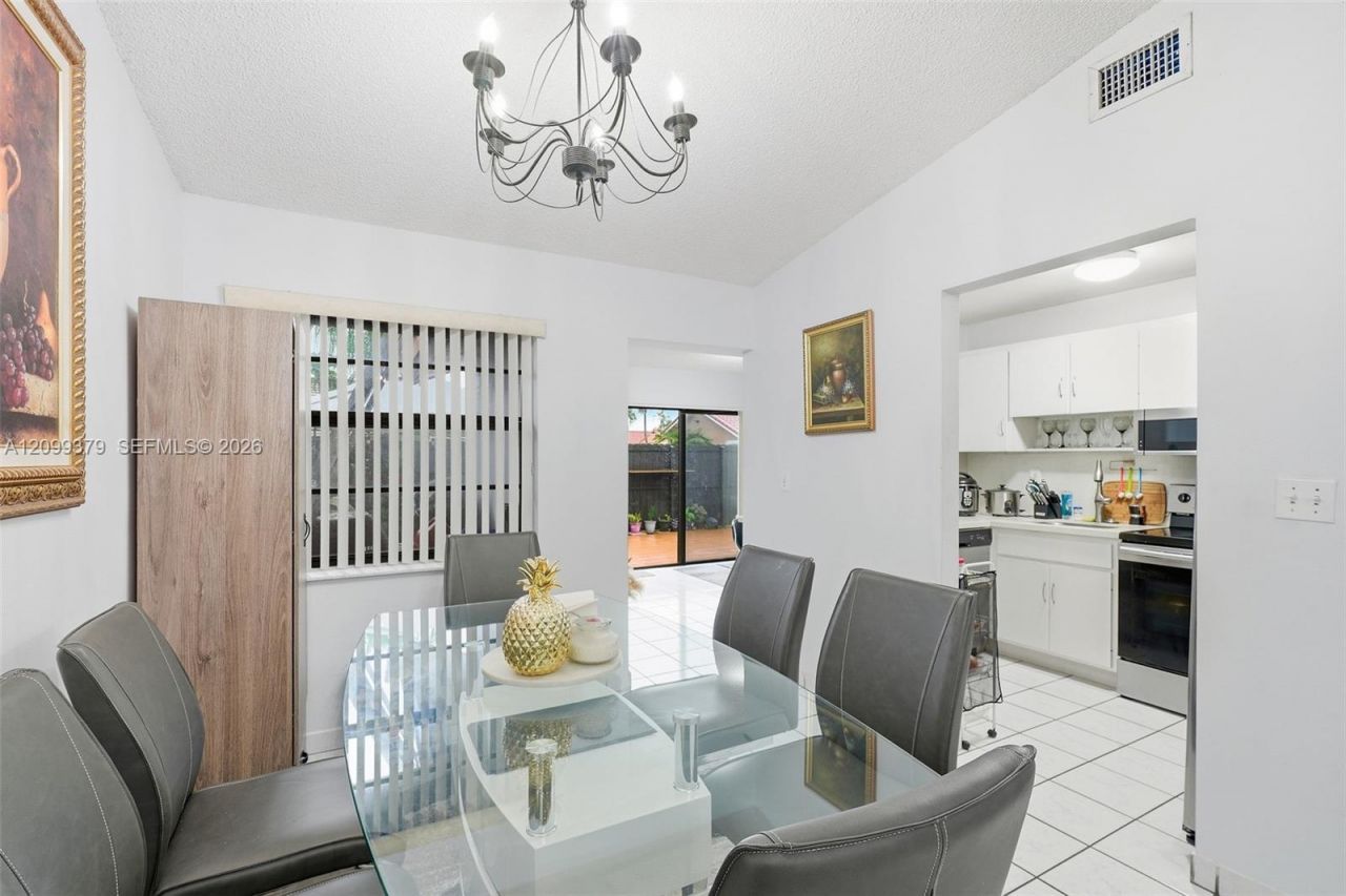 14456 SW 50th St , Miami, FL 33175 Photo