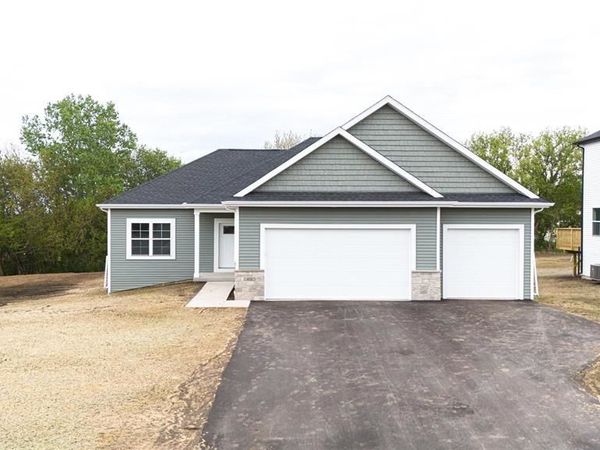 2540 Westwood Drive, Beloit, WI 53511