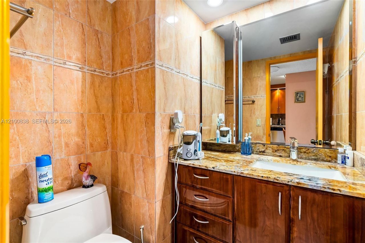 2801 NE 183rd St , Unit 1503W, Aventura, FL 33160 Photo
