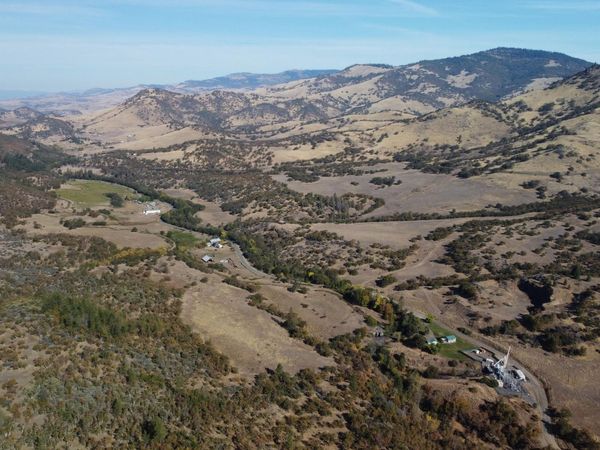 1200 Buckhorn Springs Road, Ashland, OR 97520