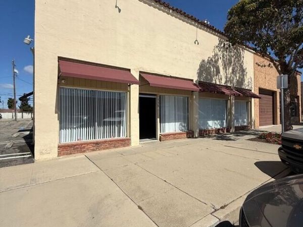 115 W Chapel Street, Santa Maria, CA 93458