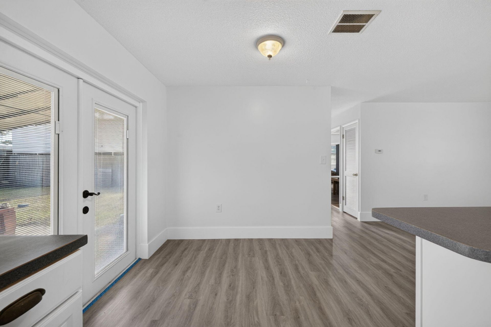 1860 SE Madison Street, Stuart, FL 34997 Photo