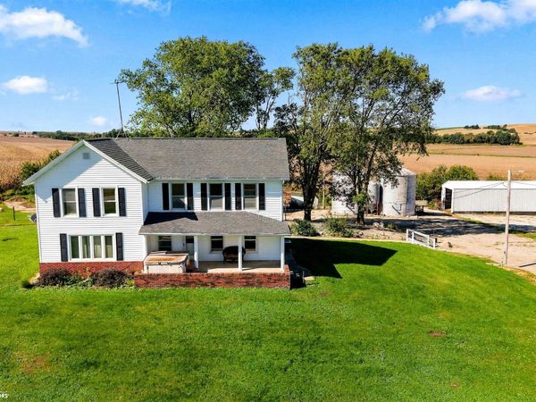 3434 Highway T47, Montour, IA 50173