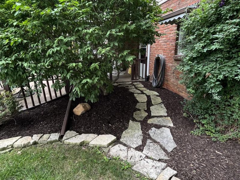 1107 Indiana Avenue, Saint Marys, OH 45885 Photo 9