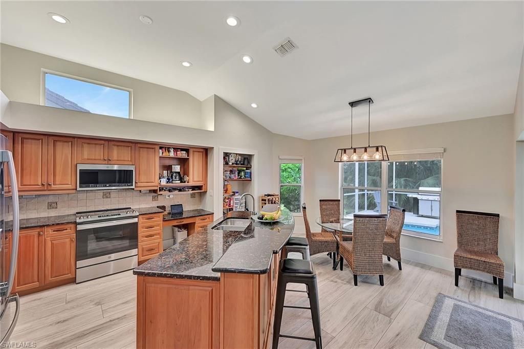 7575 San Miguel Way , Naples, FL 34109 Photo