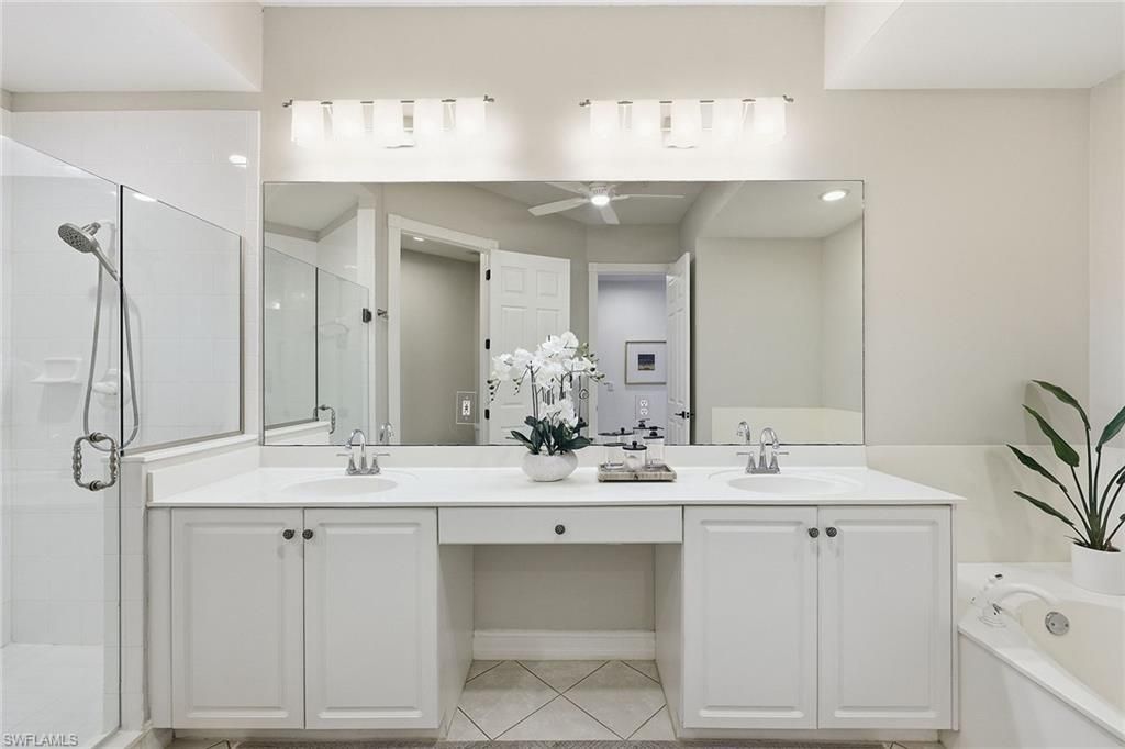 1835 Les Chateaux Blvd, Unit 204, Naples, FL 34109 Photo