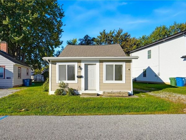 452 Campers Drive, Mentor, OH 44095