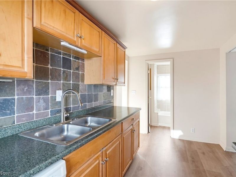 452 Campers Drive, Mentor, OH 44095 Photo 15