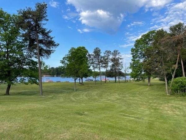 896 Prescott Court, Nekoosa, WI 54457
