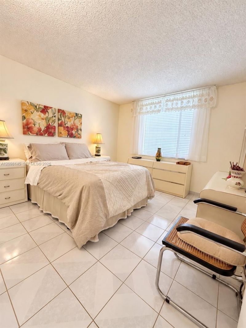 7341 NW 18th St , Unit 102, Margate, FL 33063 Photo