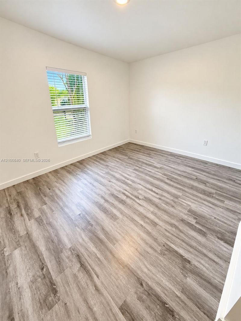 1066 NW 100th Ter , Unit 1, Miami, FL 33150 Photo