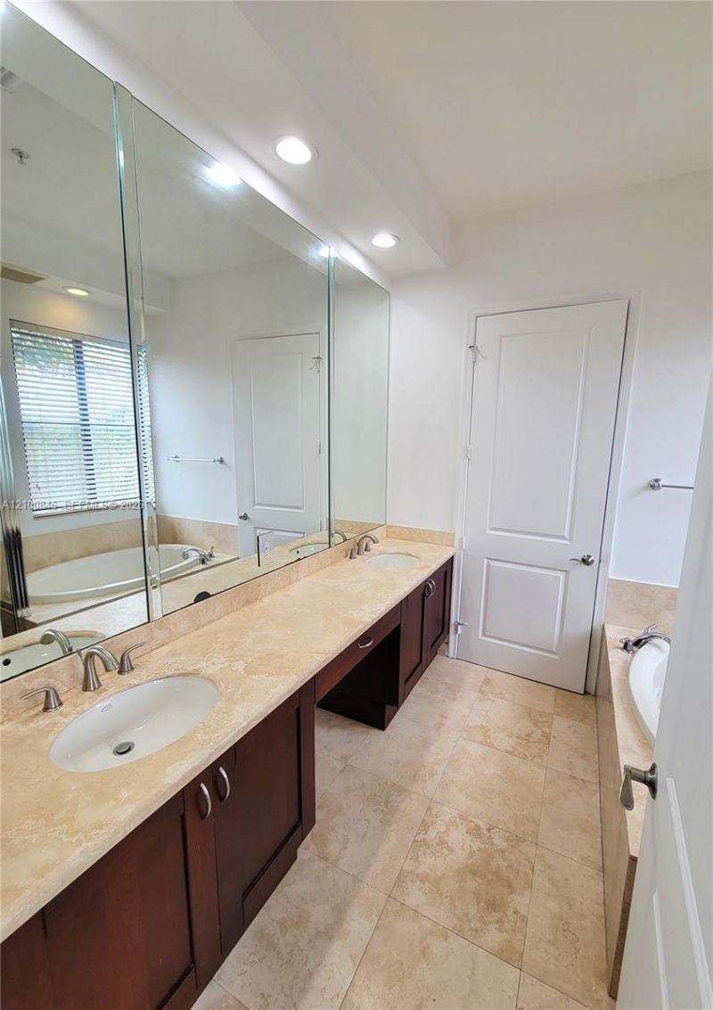 2955 NW 126th Ave , Unit 304-5, Sunrise, FL 33323 Photo