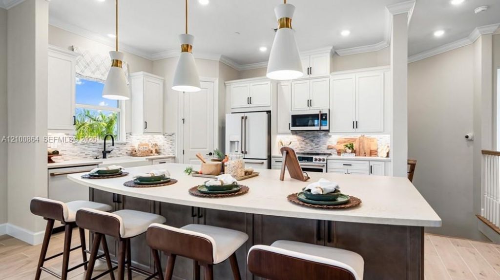 15345 Giardino Drive Unit 201, Naples, FL 34114 Photo