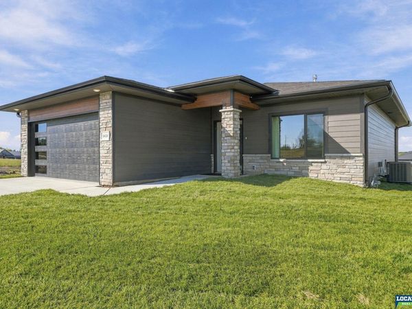 3451 Reverence Lane, Roca, NE 68430
