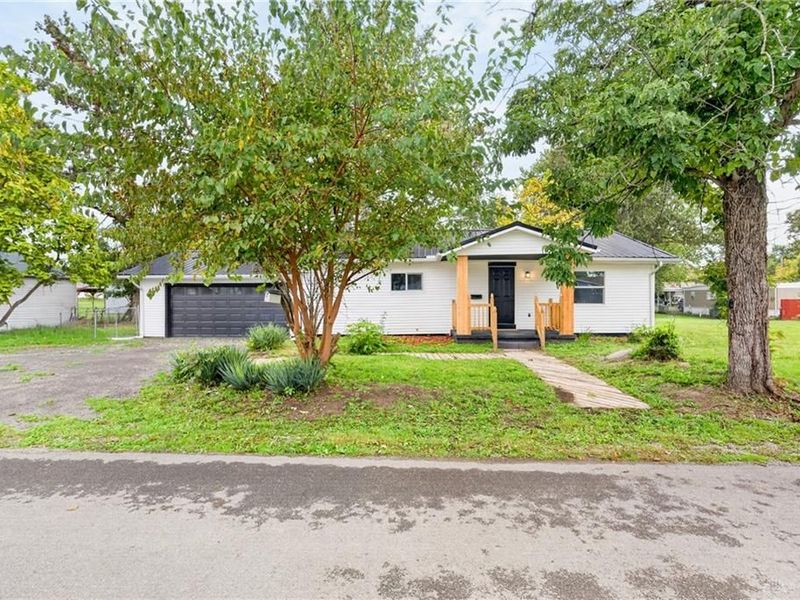 8869 Walnut Street, Lakeview, OH 43331 Photo 3