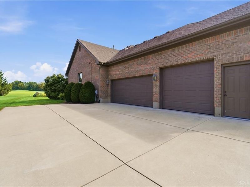 1 Fairwood Drive, Miamisburg, OH 45342 Photo 53