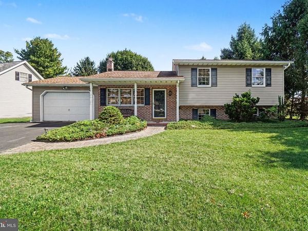 1612 GREENWOOD DRIVE, LEBANON, PA 17046