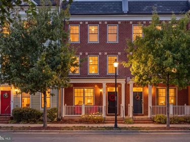 912 N ALFRED STREET , ALEXANDRIA, VA 22314